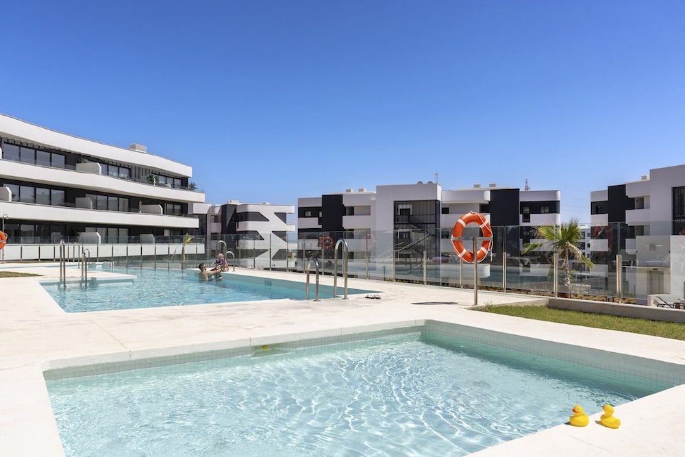 Modern Luxury Suite With Terrace in Higueron