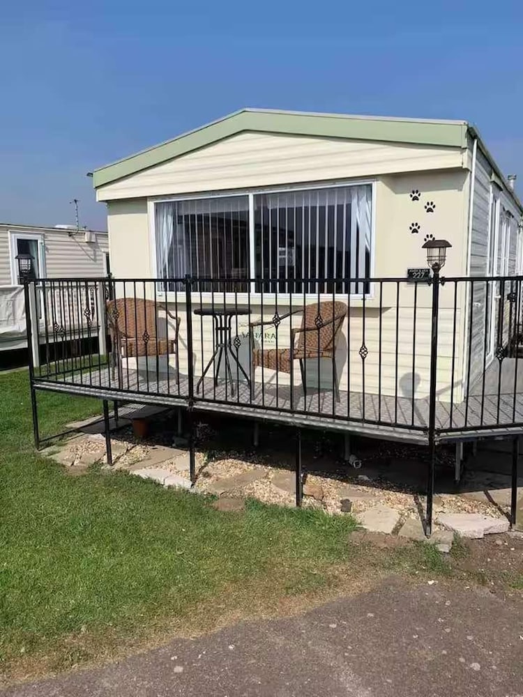 Seaside 3 Bed, dog Friendly Caravan in Mablethorpe