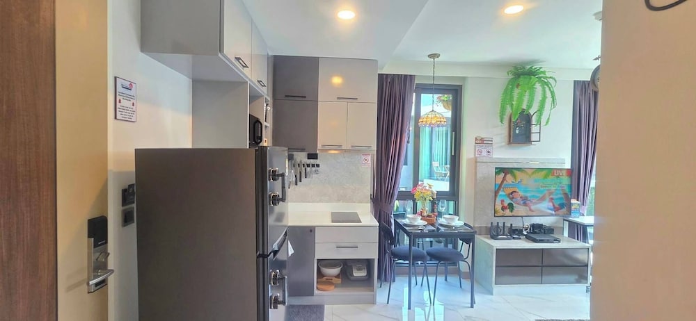 A202 - One Bedroom Partial Seaview Serviced Apartment, Ao Nang Beach