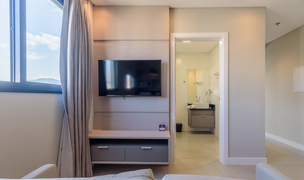 MHF III Apts Variados a 280m da Praia em Itapema