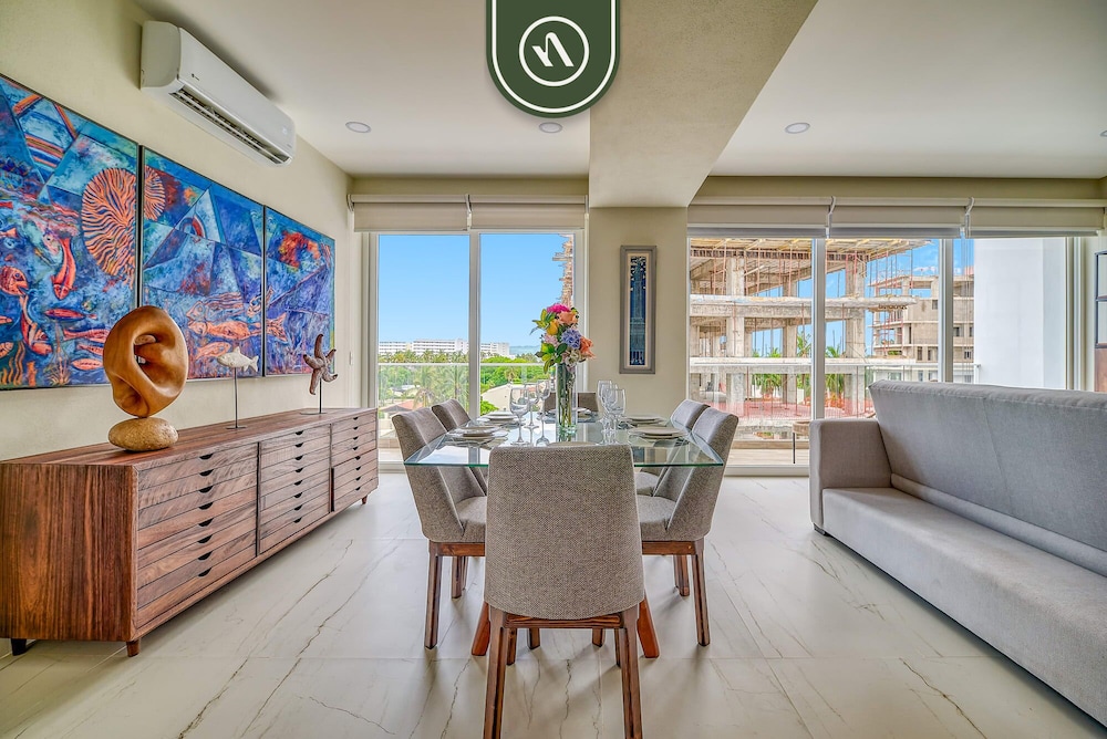 New 2 BR Condo One Street From Beach - Pool - Gym