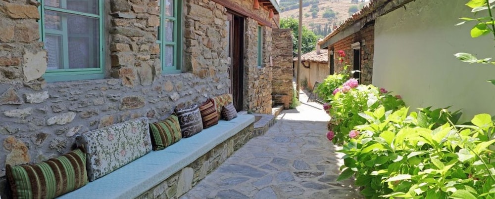 Mosaic Hotels