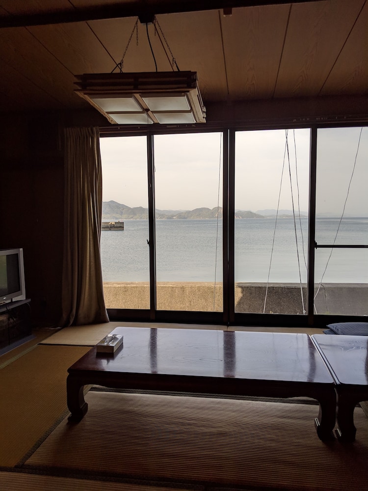 Minshuku Kamagari view 2