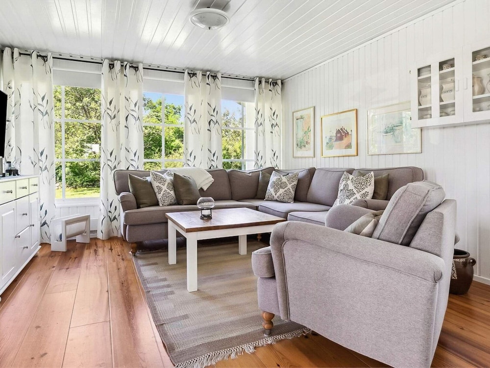 4 Person Holiday Home in Lottorp