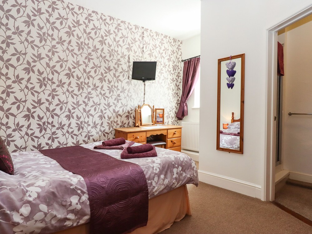Waytown Cottage