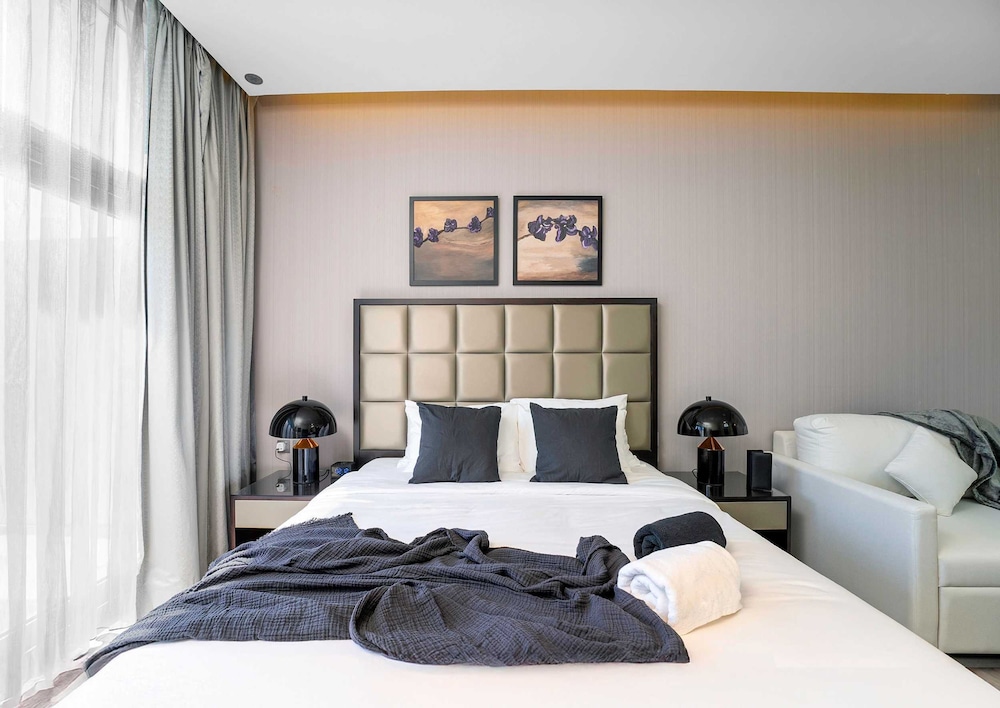 Chic Studio in Business Bay Near Burj Khalifa