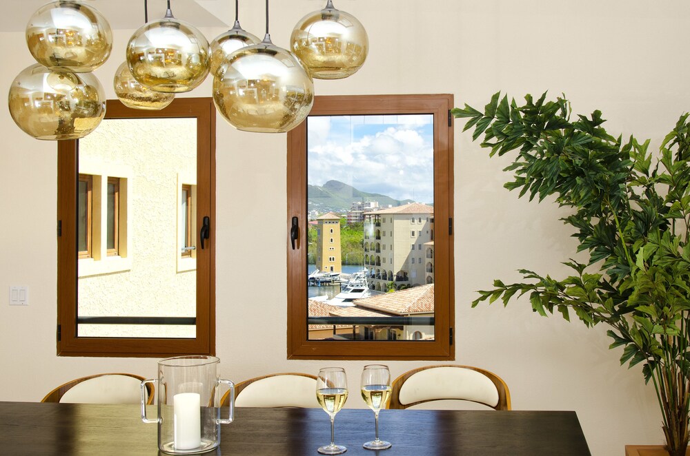 Artimino by Island Properties Online view 4