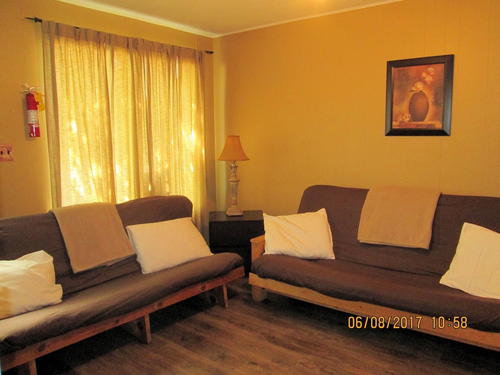 Edgewater Resorts - Edgewater by the Bay