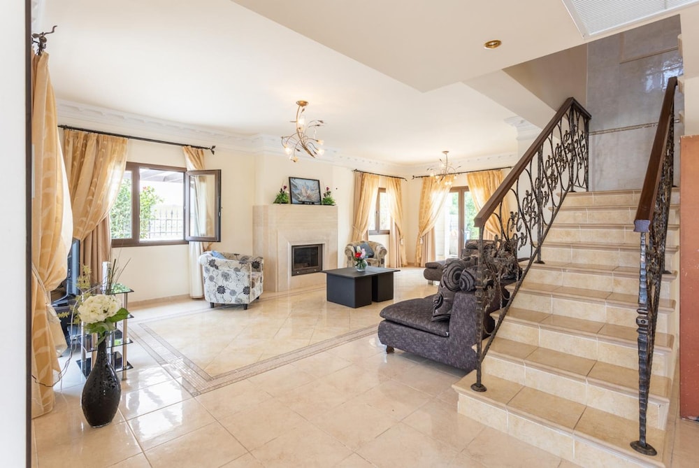 Villa Elysia in Paralimni