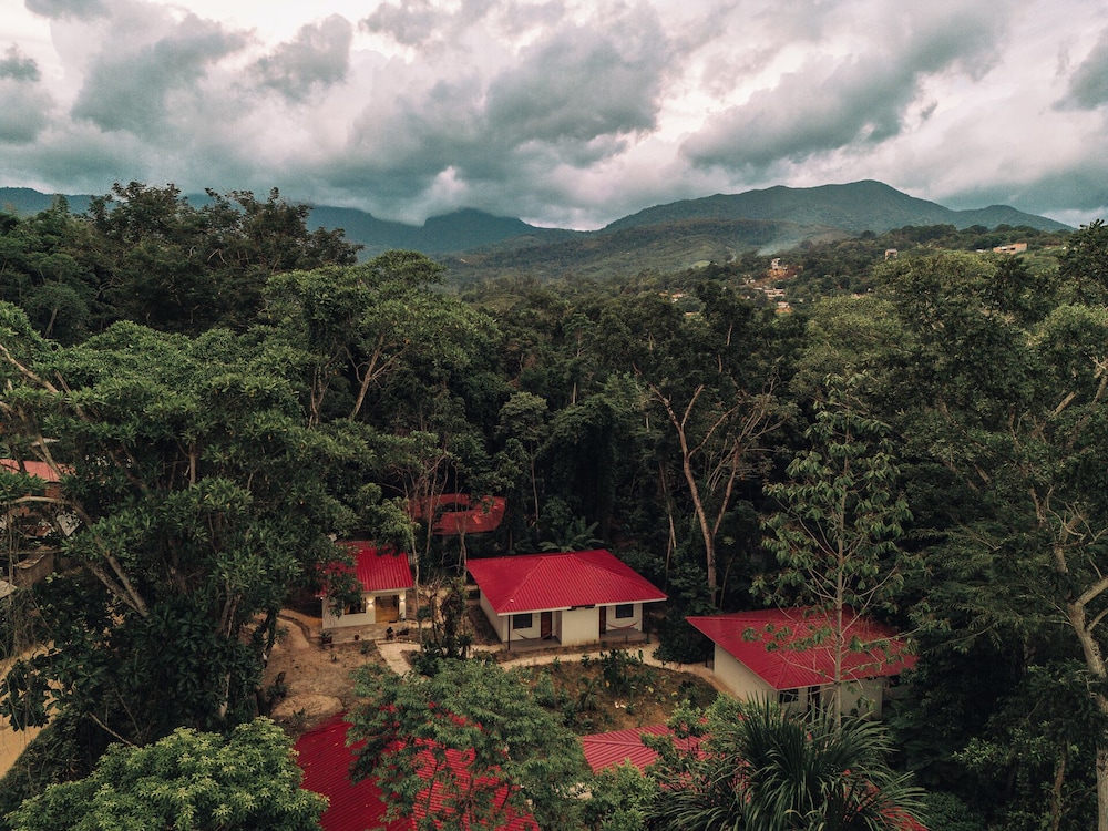 Taki Tambo Lodge