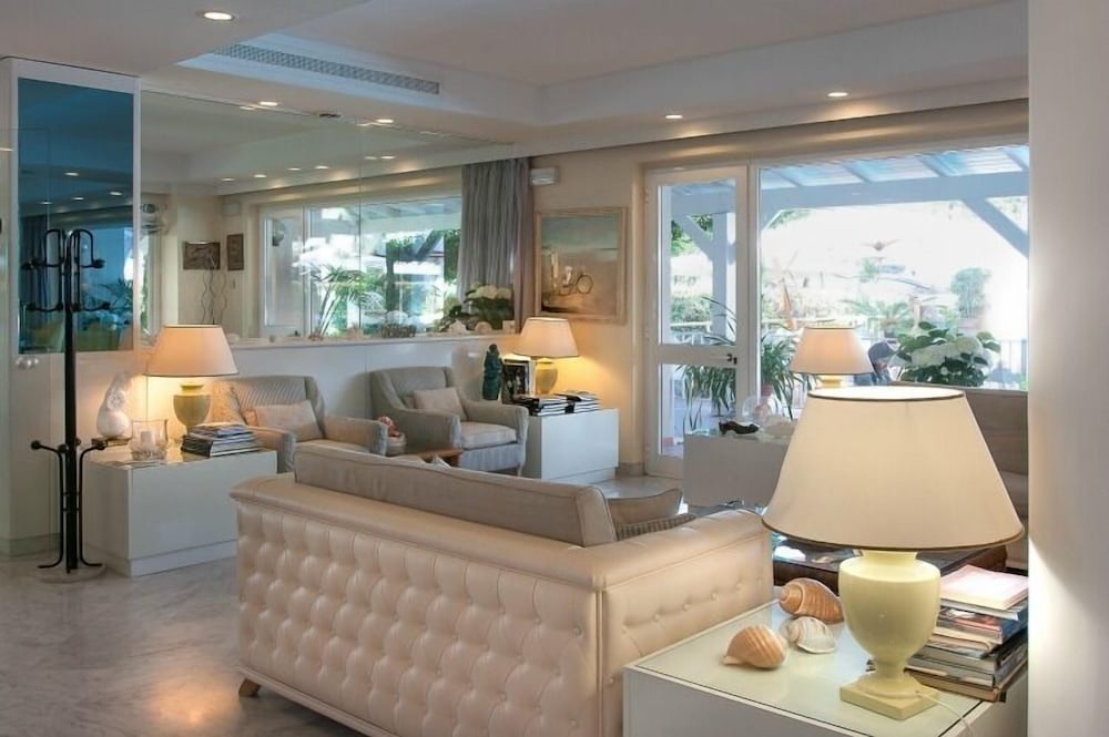 Hotel Eden