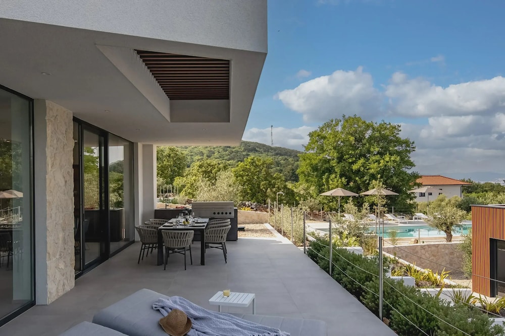 Villa Manatis on Krk - Crovillas