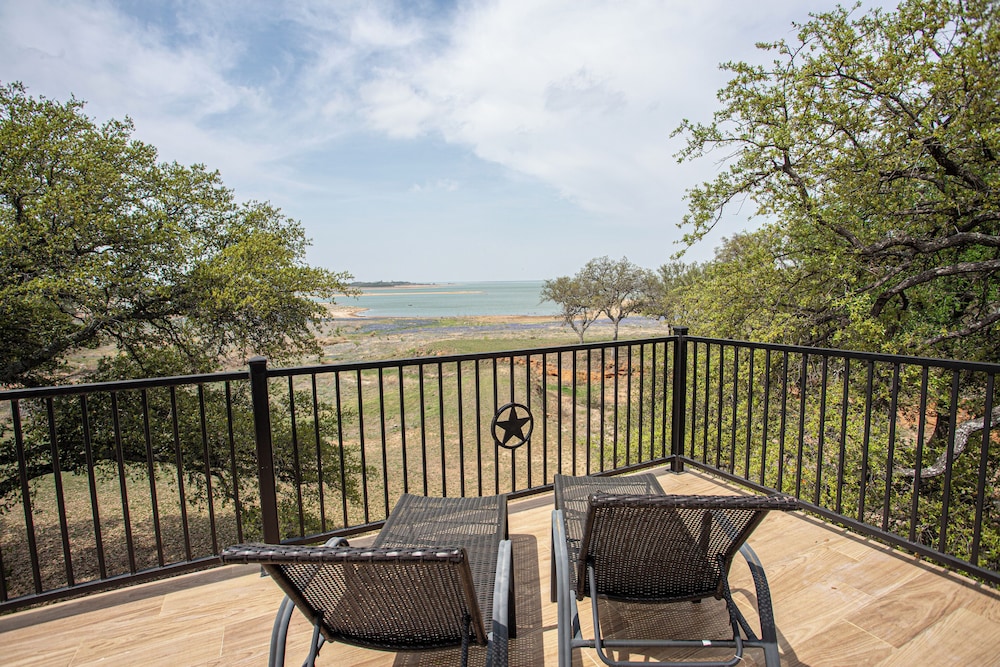 Lakefront 6BR Retreat w Dock & Game Room