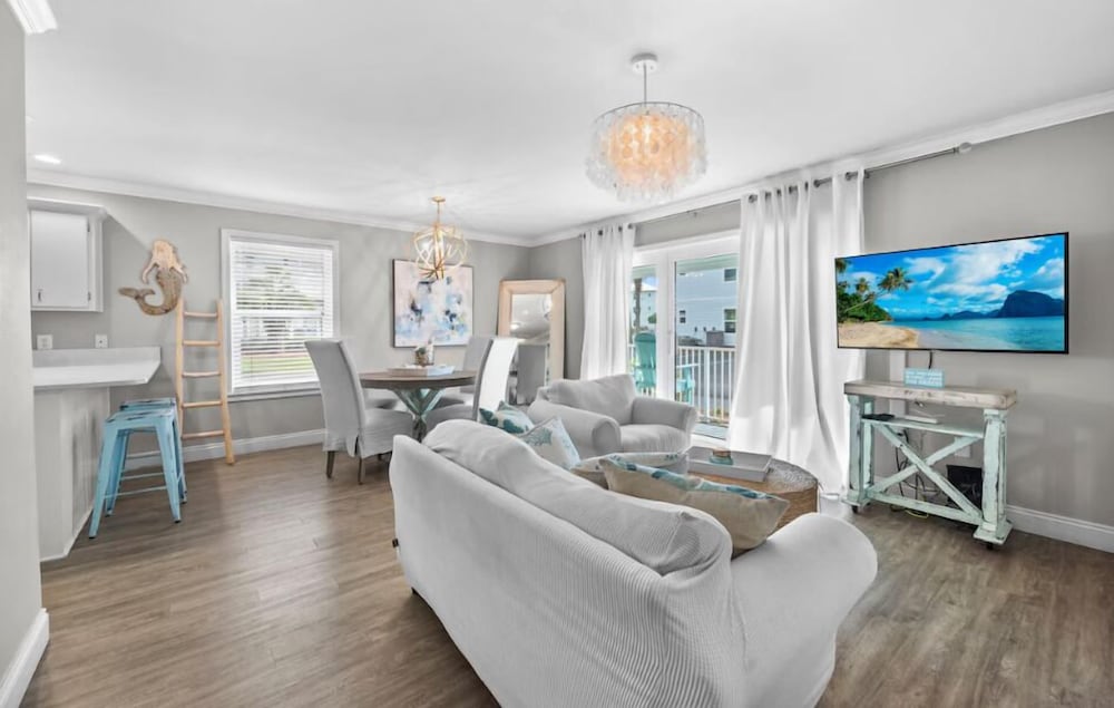 Beachside Villas 214