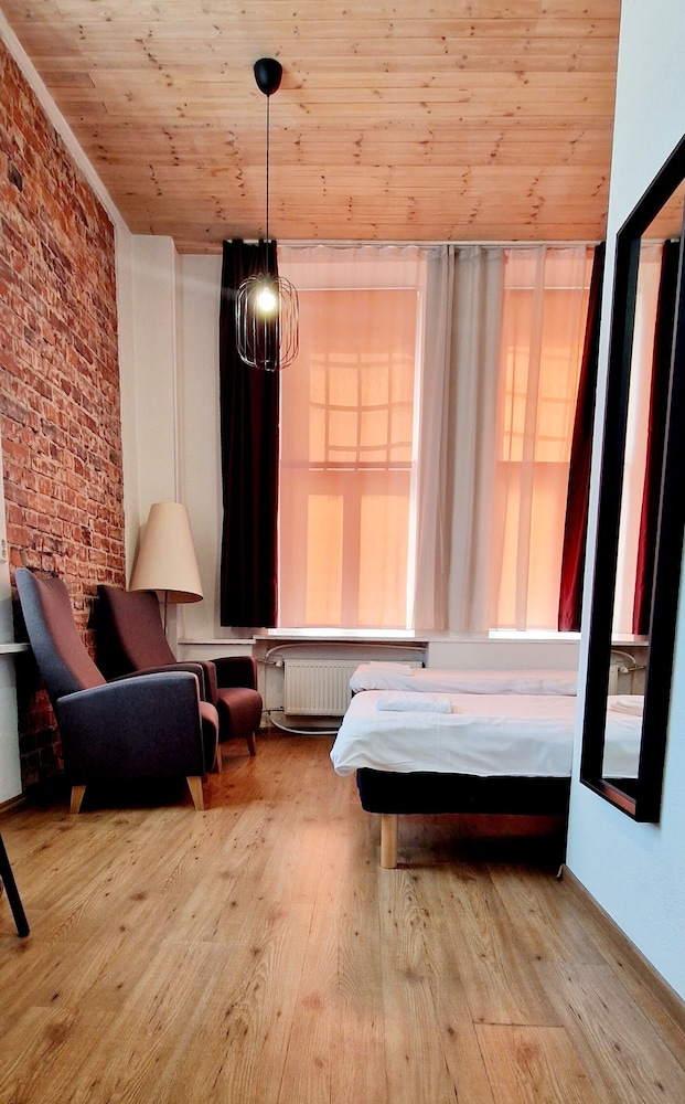 Tallinn Vacations - Fat Margaret's Hostel - Property Image 32