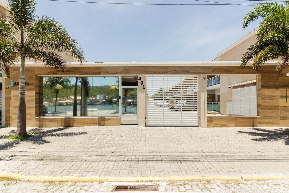 Condominium on the Edge of the Cabo Frio Channel - CFR
