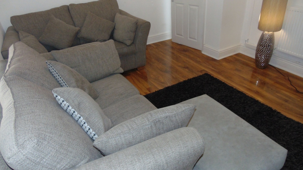 Hinde Holiday Home