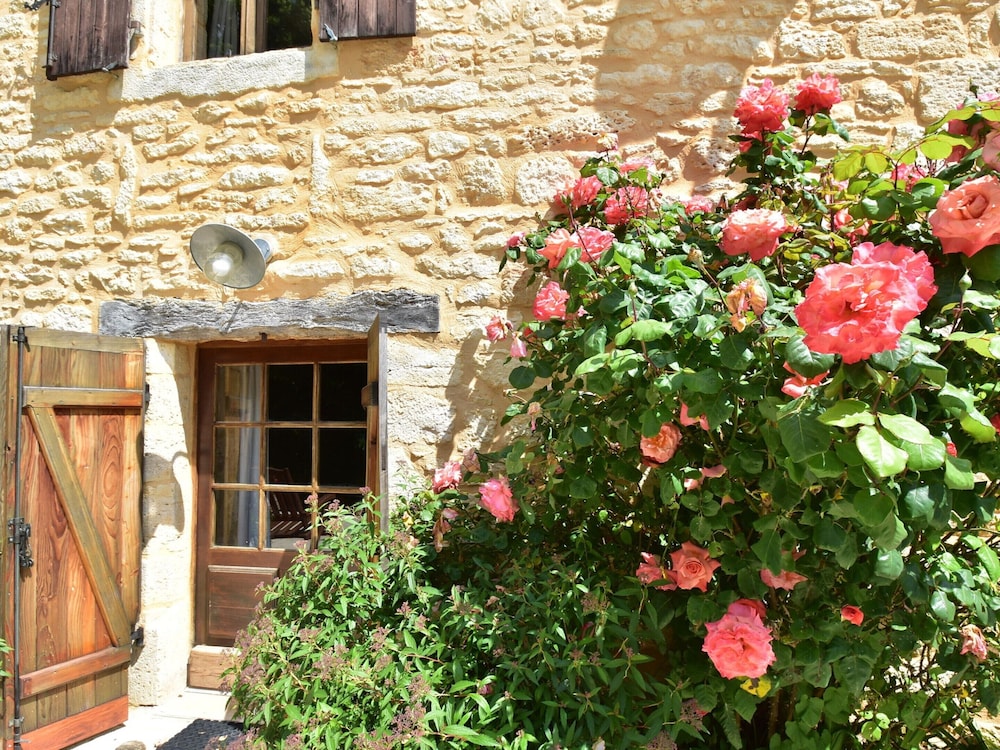 Superb Holiday Home in Busse With Swimming Pool