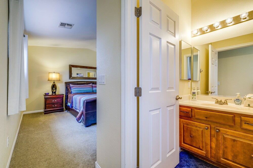 Mesquite Vacation Rental w/ Pool Access! - Property Image 8