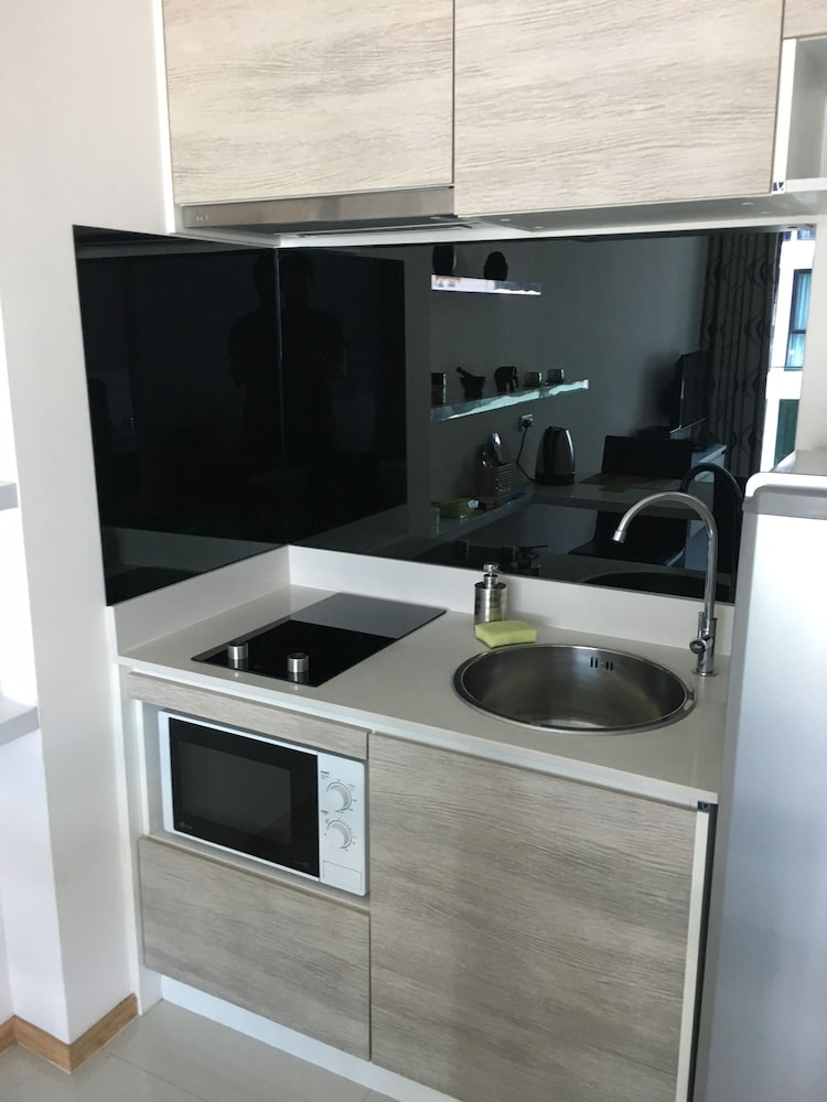 Acqua Condo - 505 by Axiom