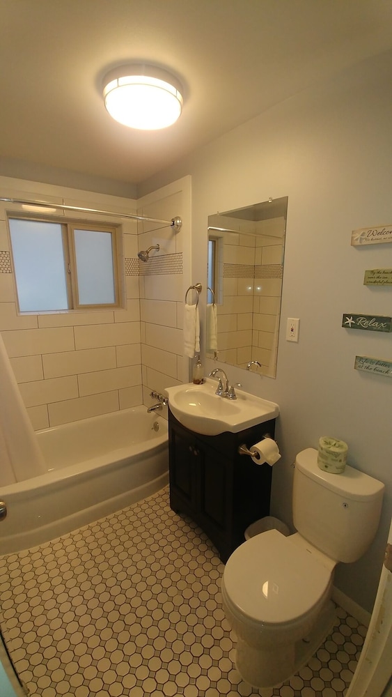 On the Beachfront Vacation Rentals