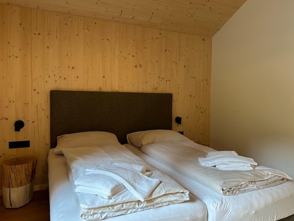 Lush Chalet With Indoor Sauna