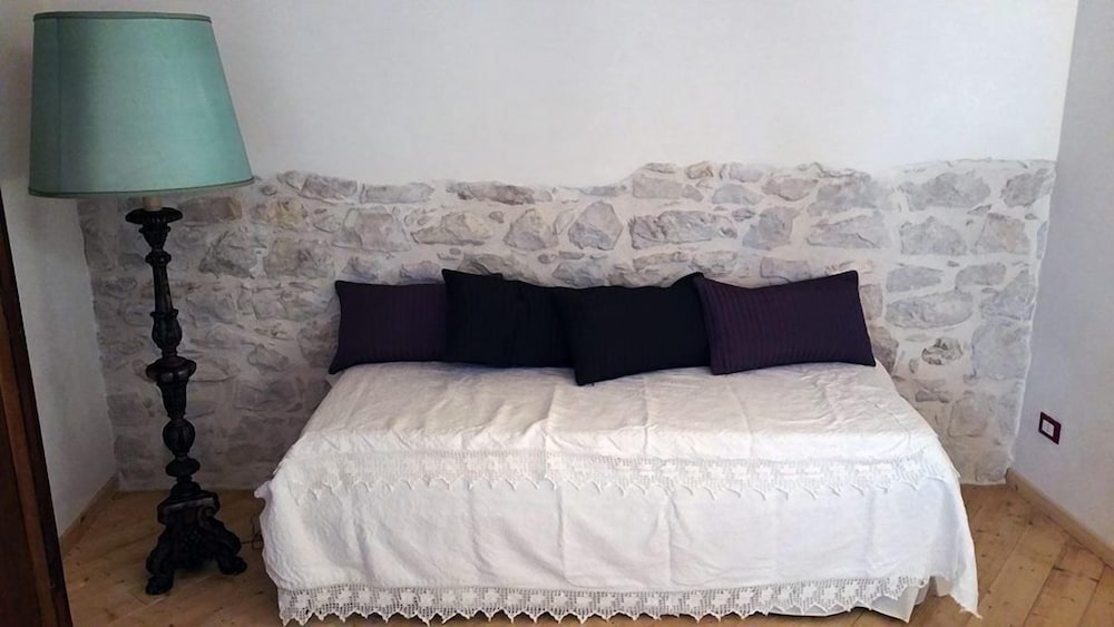 Photo 38