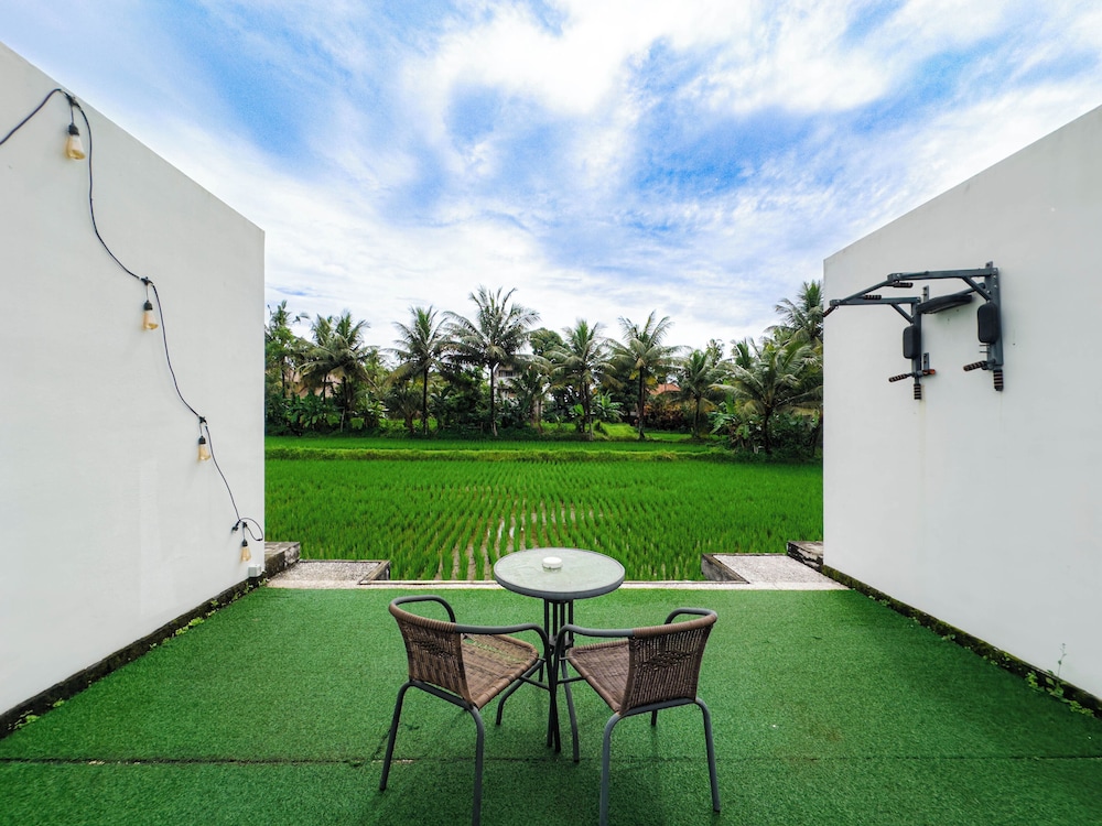 White Cubes Villas
