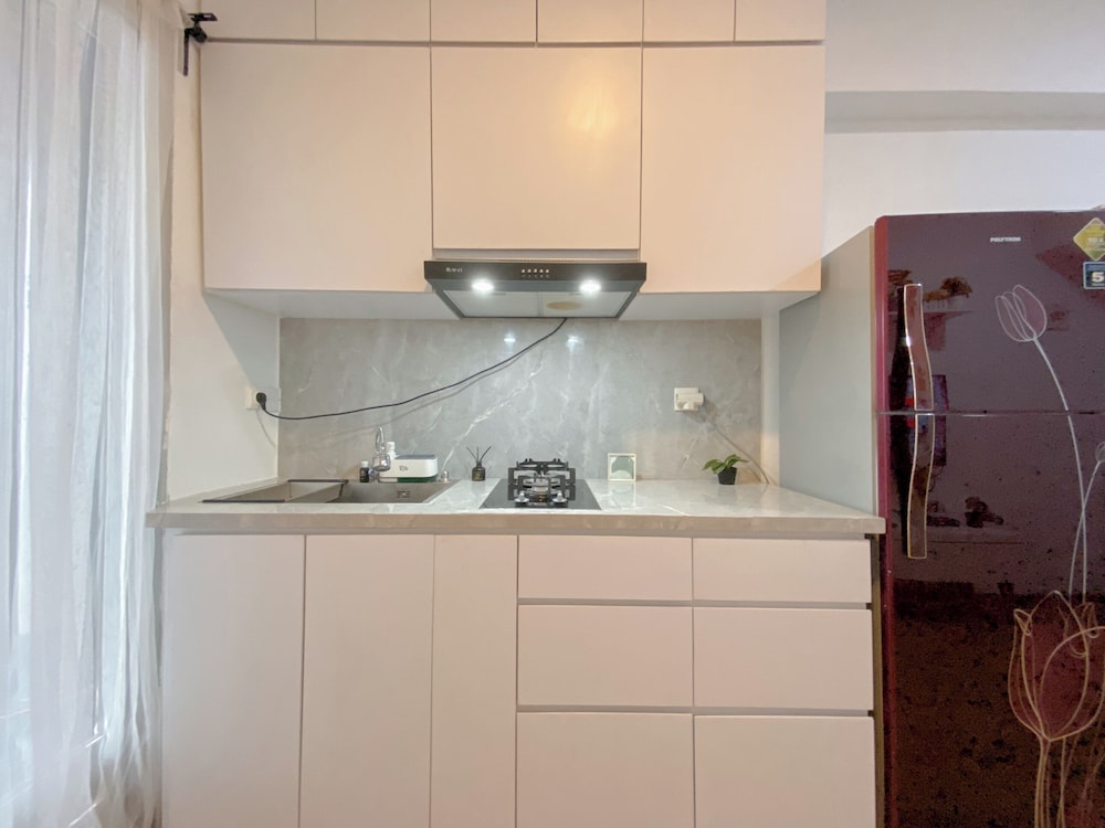 Cozy And Modern Style 1Br Apartment Green Bay Pluit