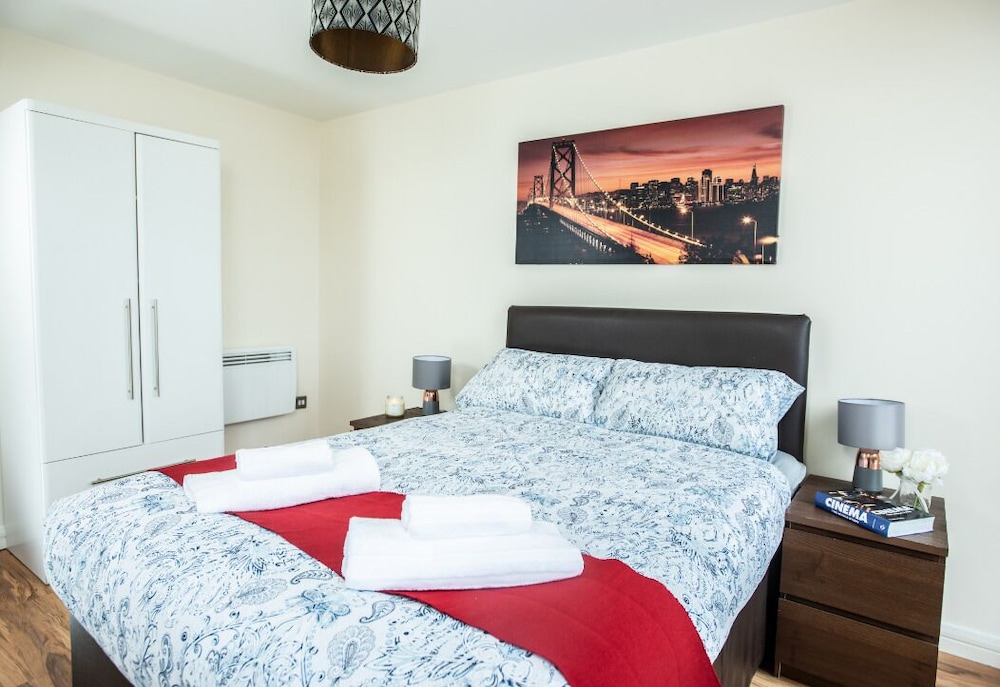Arcadian City Center Studio Apartment view 4