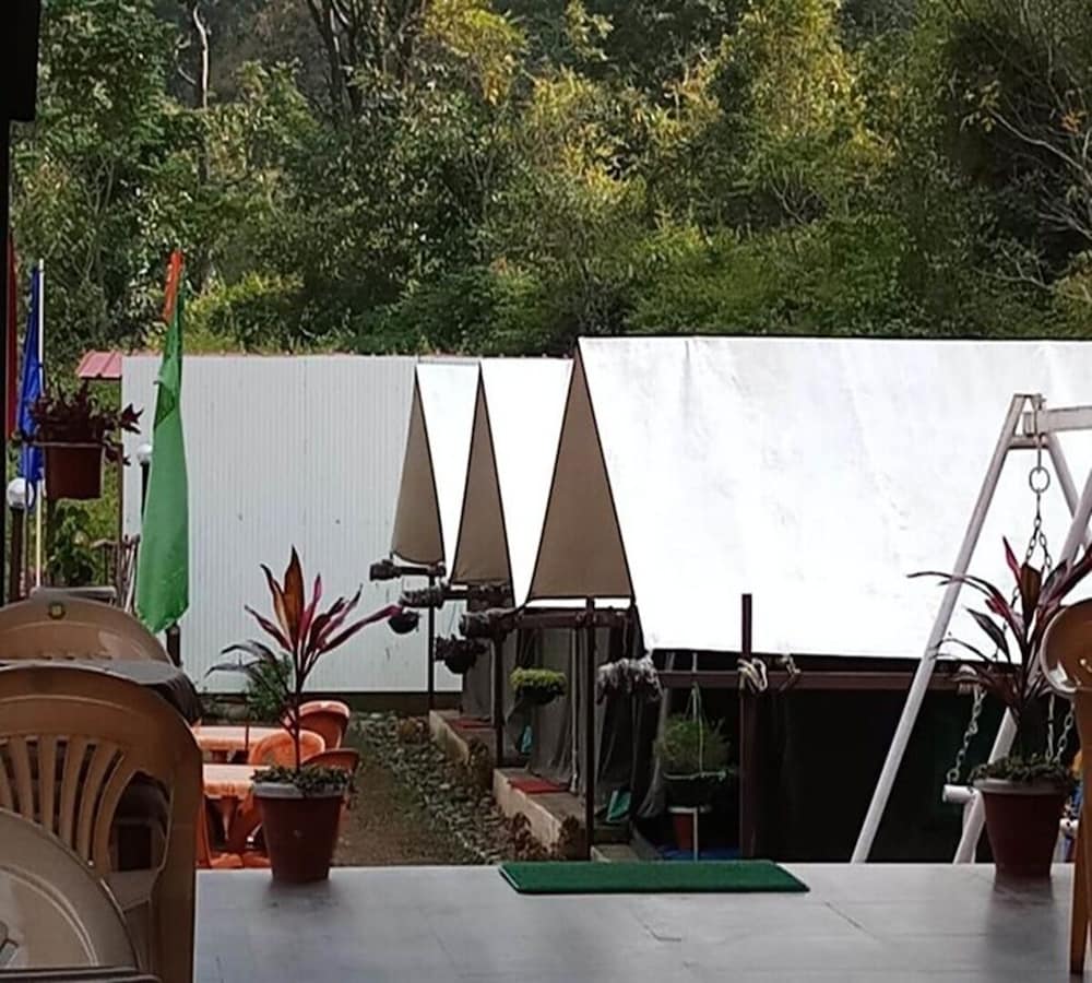 Eden RiverSide Camp