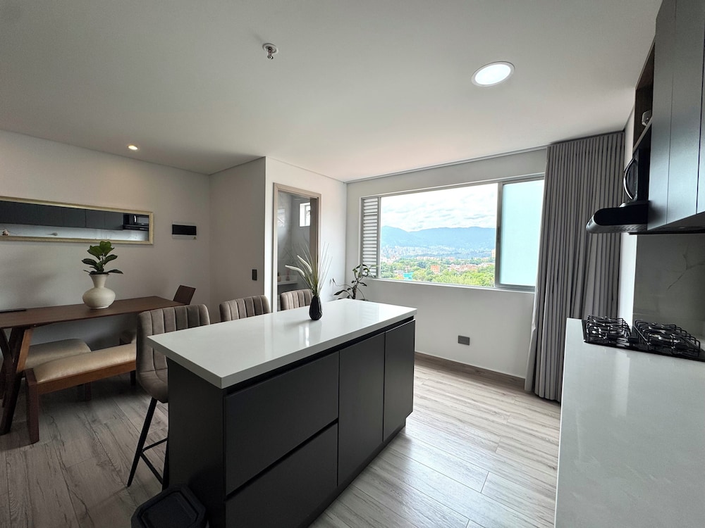 Torre Zurich Luxury