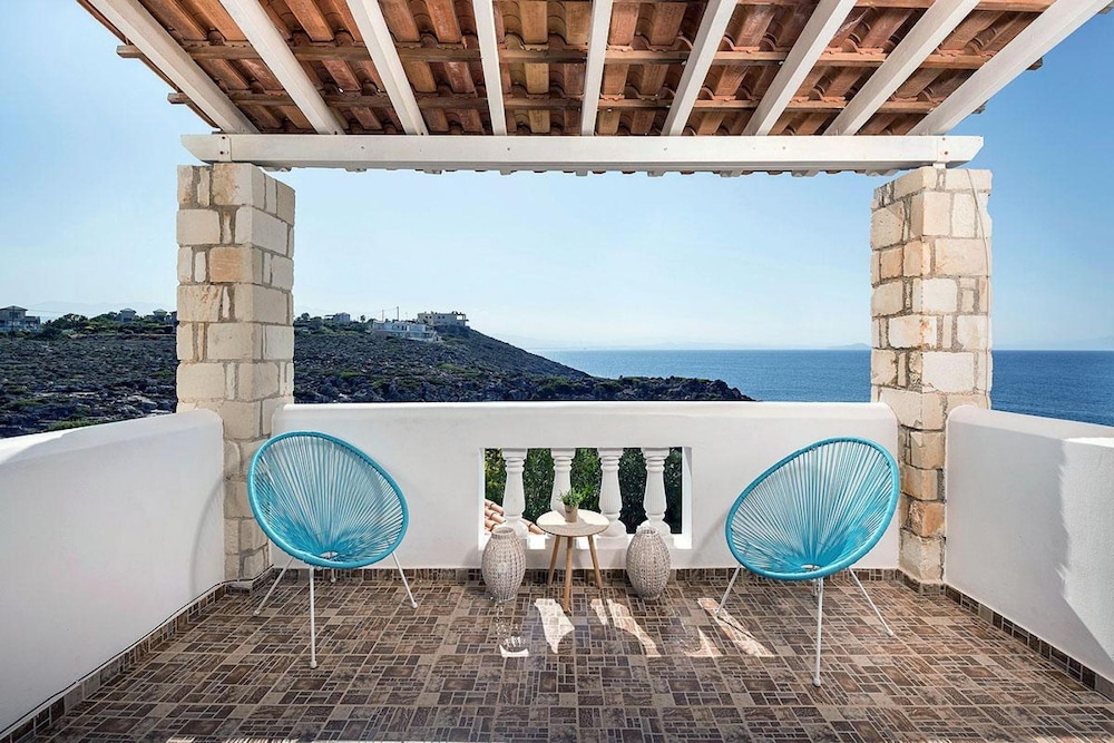 Tersanas Villas
