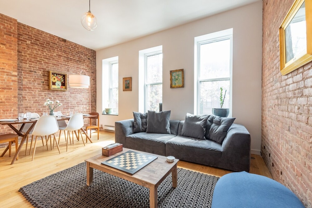 Hawthorn II by Rove Travel 3BR Apartment