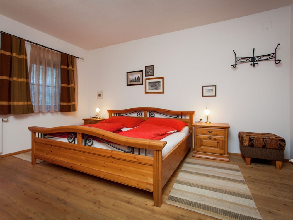 Posh Mansion in Sankt with 2 Saunas, Whirlpool, Hot Tub view 2