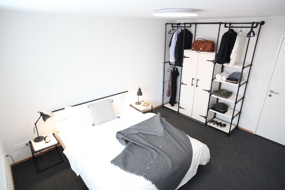 Nest -  Elsastrasse