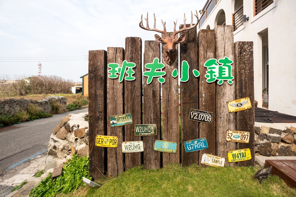 Photo 42