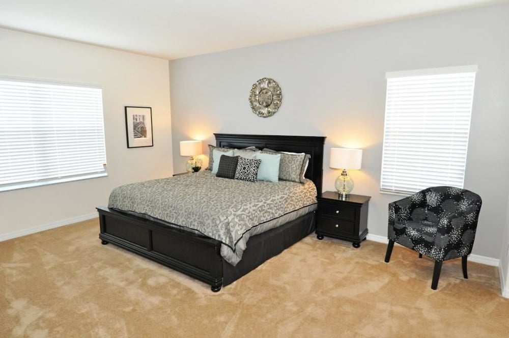 227 Watersong House 5 Bedroom by Florida Star