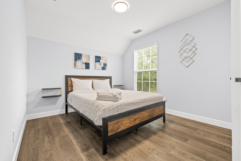 Family Retreat with Modern Comforts