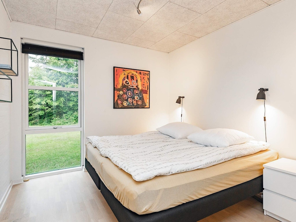 8 Person Holiday Home in Hals view 2