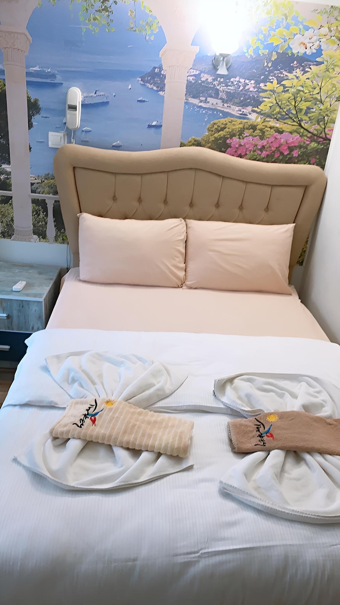 Redamancy Hotel