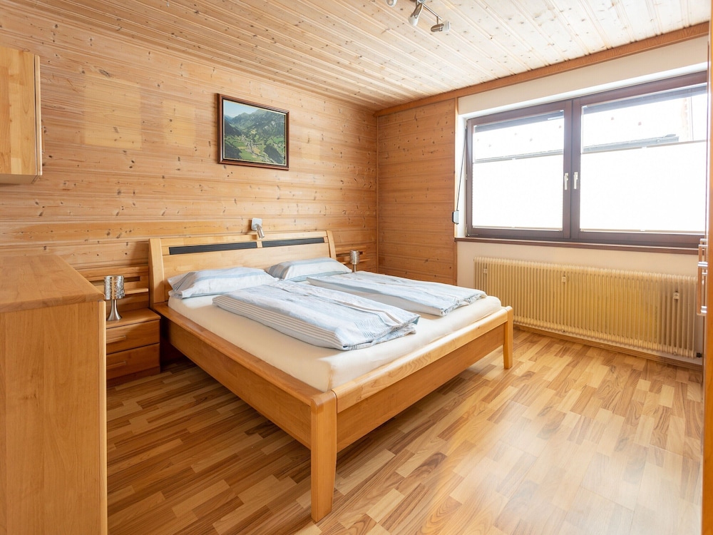 Apartment in Muhr Near Ski Areas