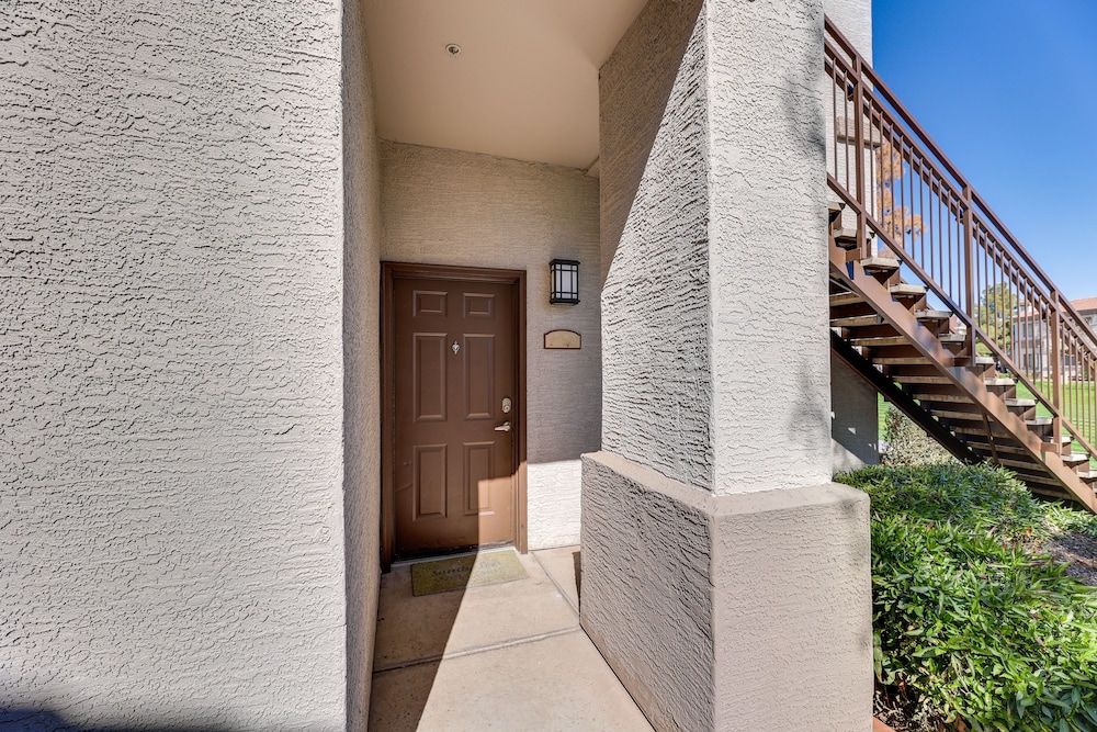 First-floor Condo w/ Pool Access in Mesa!