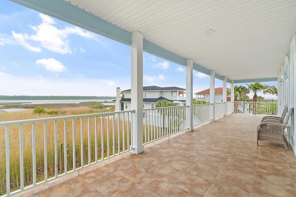 Reunion Beach House
