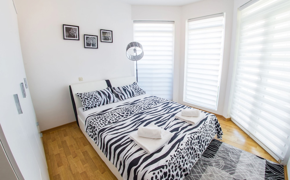 Luxury Villa Horizon view 4