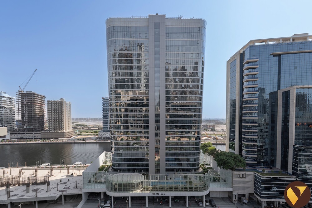 Vogue Business Bay Walkable to Dubai Mal