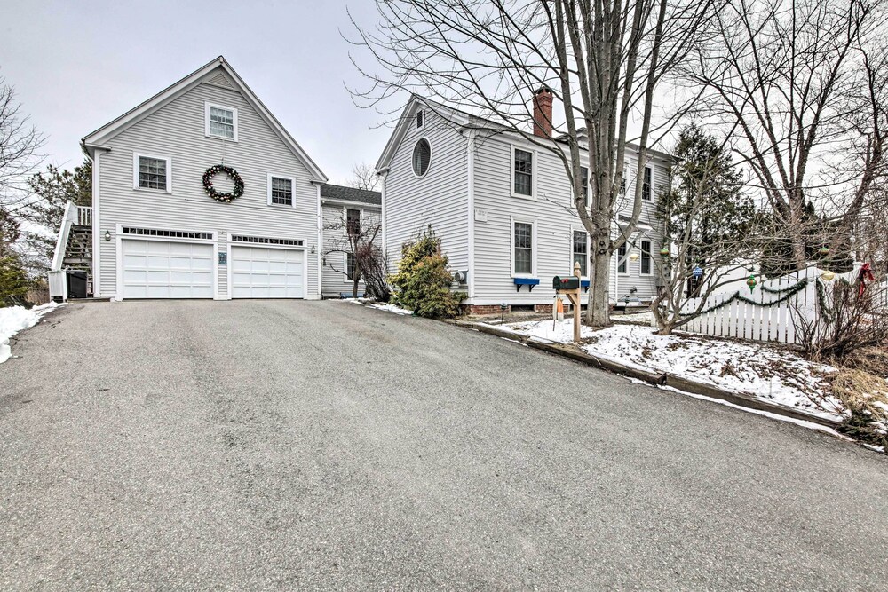 Charming Belfast Home, Walk to Downtown! view 5