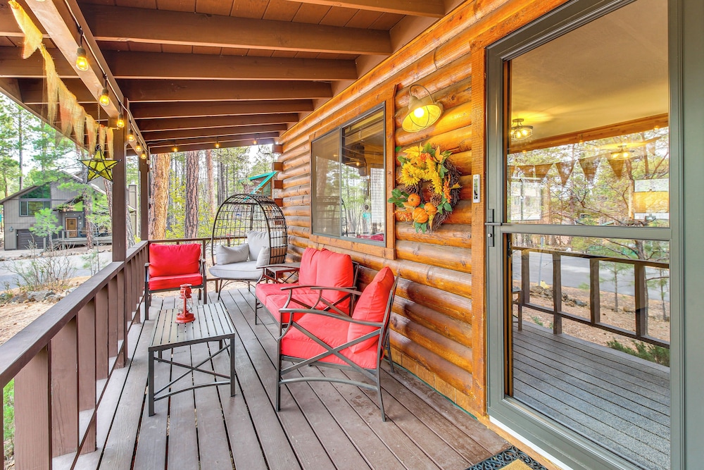 5 Mi to Woodland Lake Park: Cabin in Pinetop!