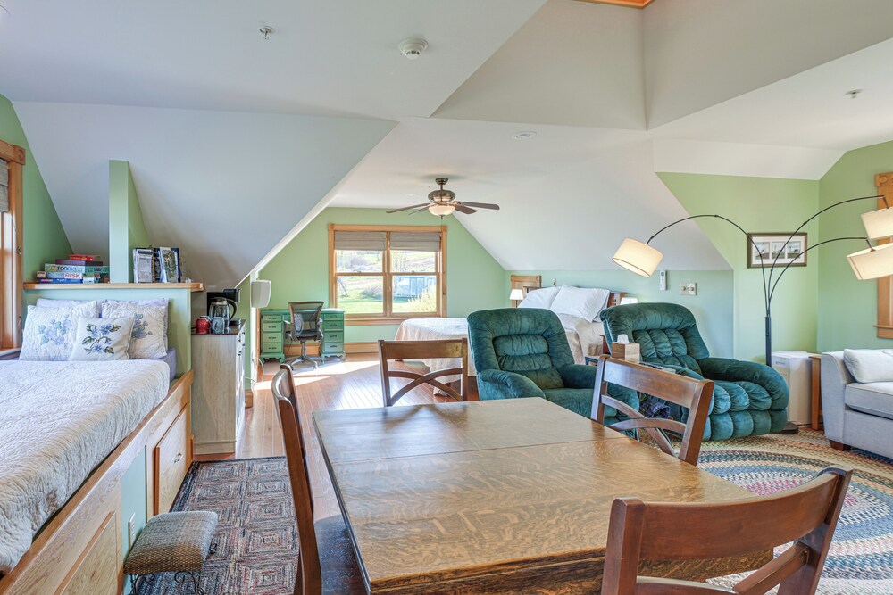 Shared Dock & Fire Pit: Peaceful Surry Studio!