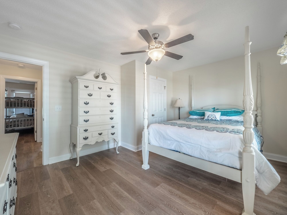 Dream Catcher at the Beach by Topsail Realty